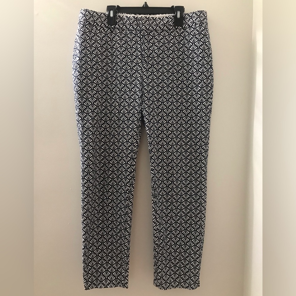 Crown & Ivy Navy & White Petite Pants SZ 10P